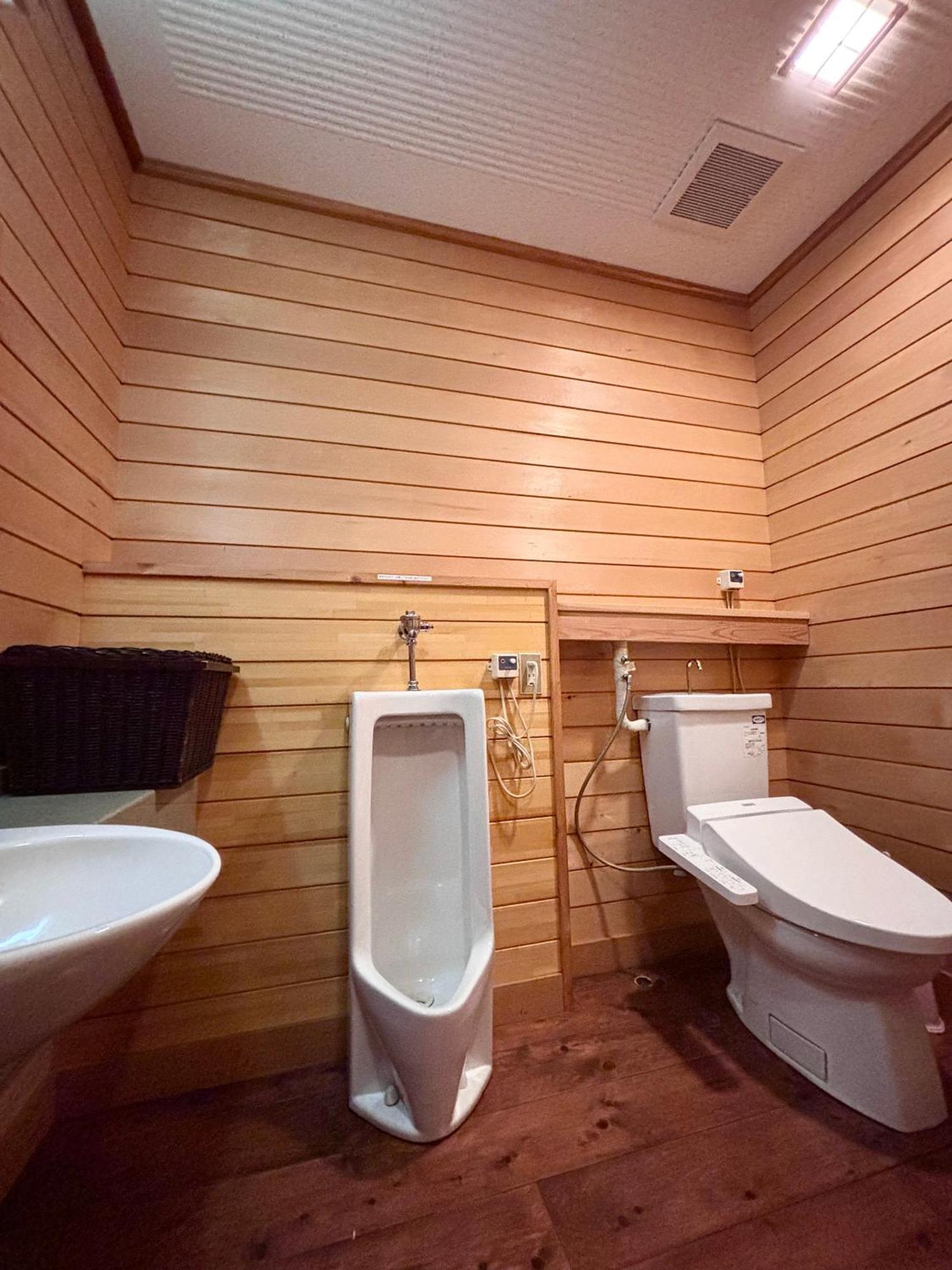 Villa Woody Island à Hakuba Extérieur photo